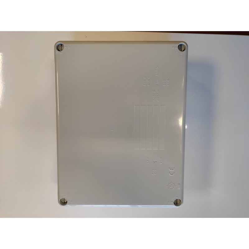Caja estanca 220x170x80