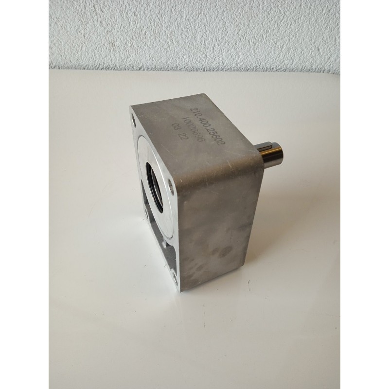 Soporte tracción motor engranajes atomizador