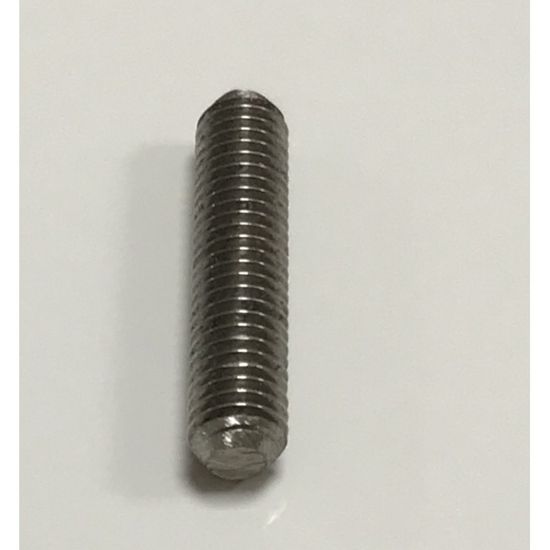 Esparrago 8 mm para escape