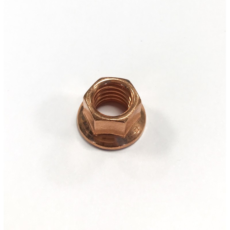 Tuerca 8 mm cobre escape
